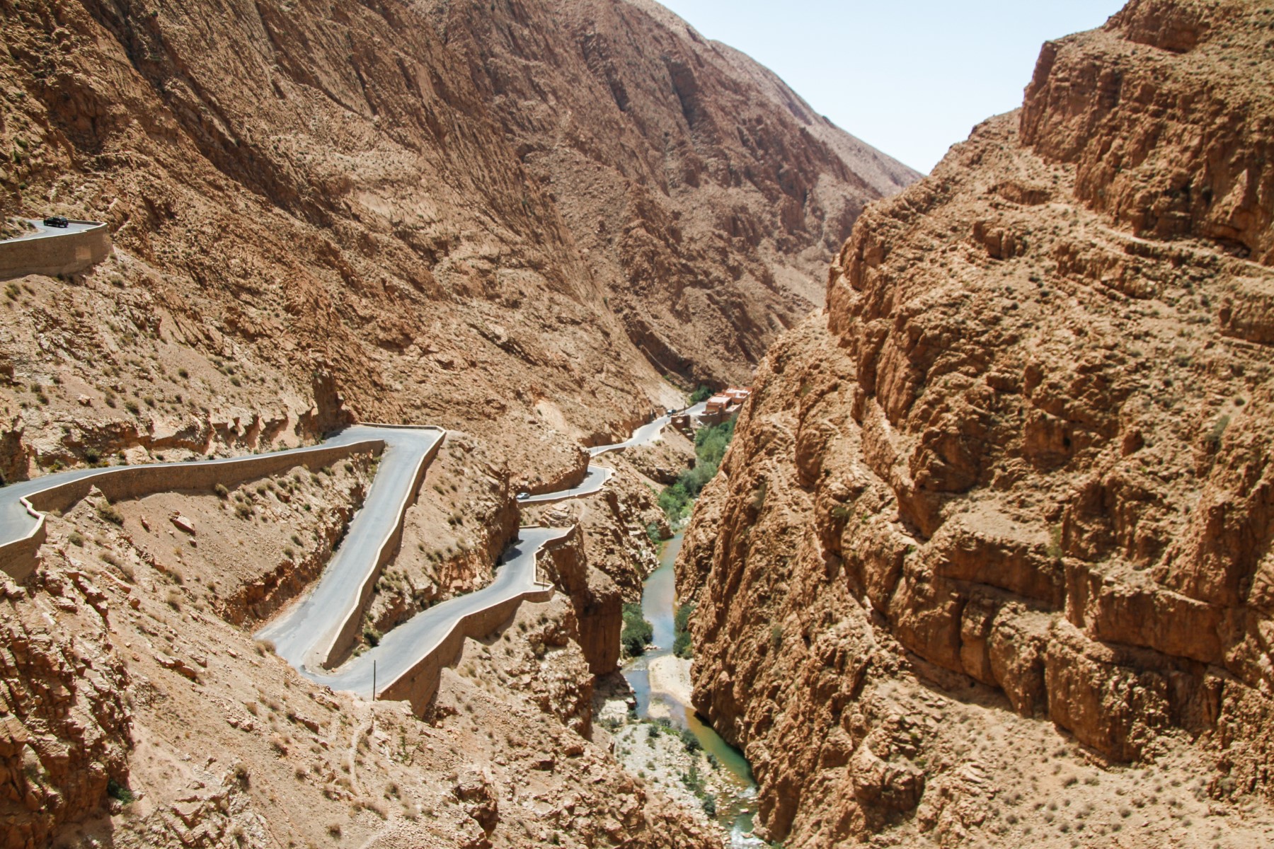 header picture of tour From the Ocean to Desert