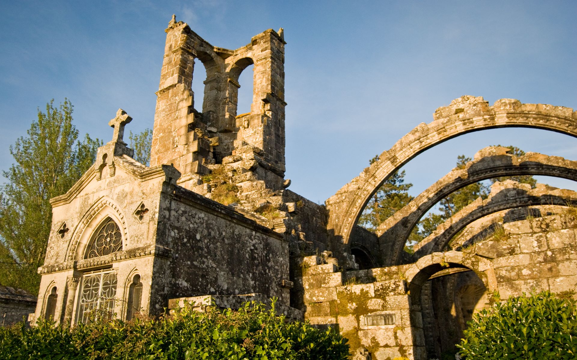 header picture of tour リスボン発　ポルトと巡礼の地サンチャゴ・デ・コンポステーラ、マドリード