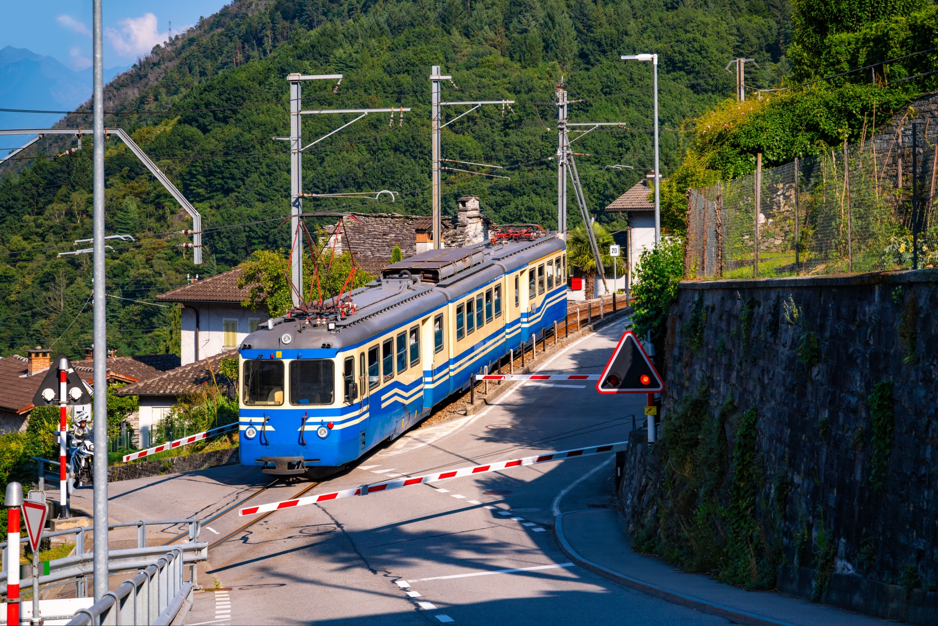 header picture of tour チューリッヒ発　スイス名峰周遊とフランクフルト・ミュンヘン・プラハ
