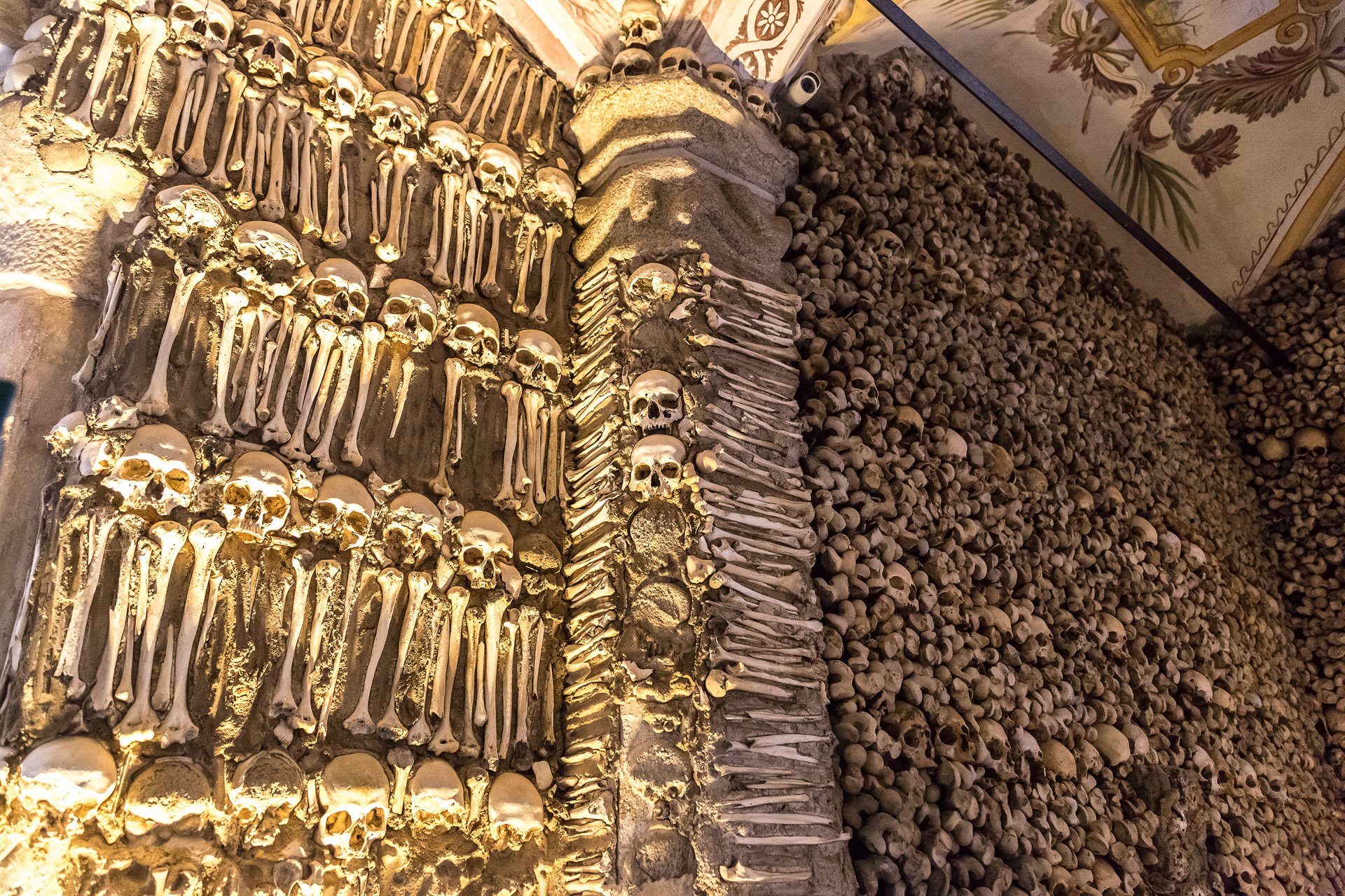header picture of tour バルセロナ発　スペイン周遊　バルセロナとアンダルシア地方、リスボン