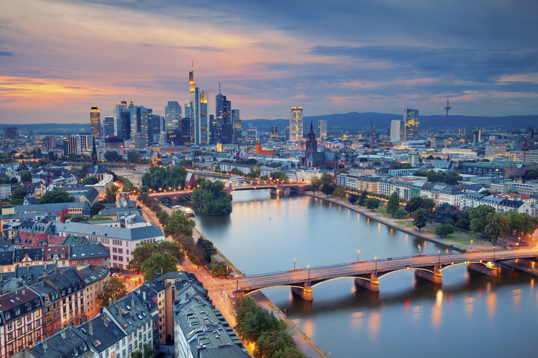 header picture of tour パリ発　パリとルクセンブルク、ドイツ、オランダ、ベルギー