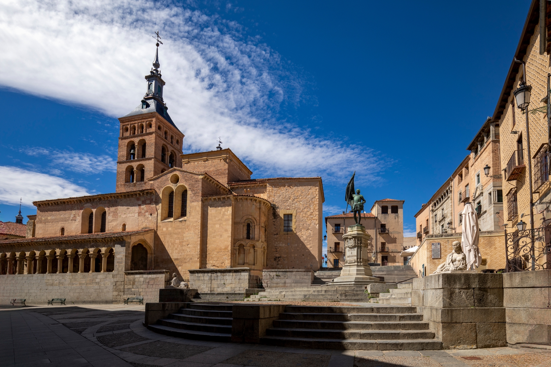 imagen de cabecera del circuito Ávila, Salamanca, Segovia y Castillos Castellanos