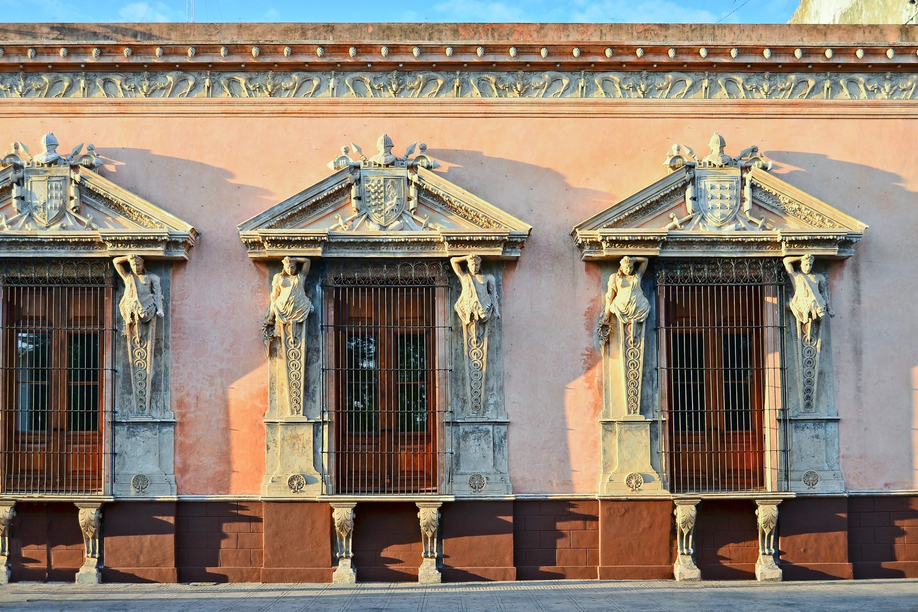 header picture of tour Yucatan Pearls