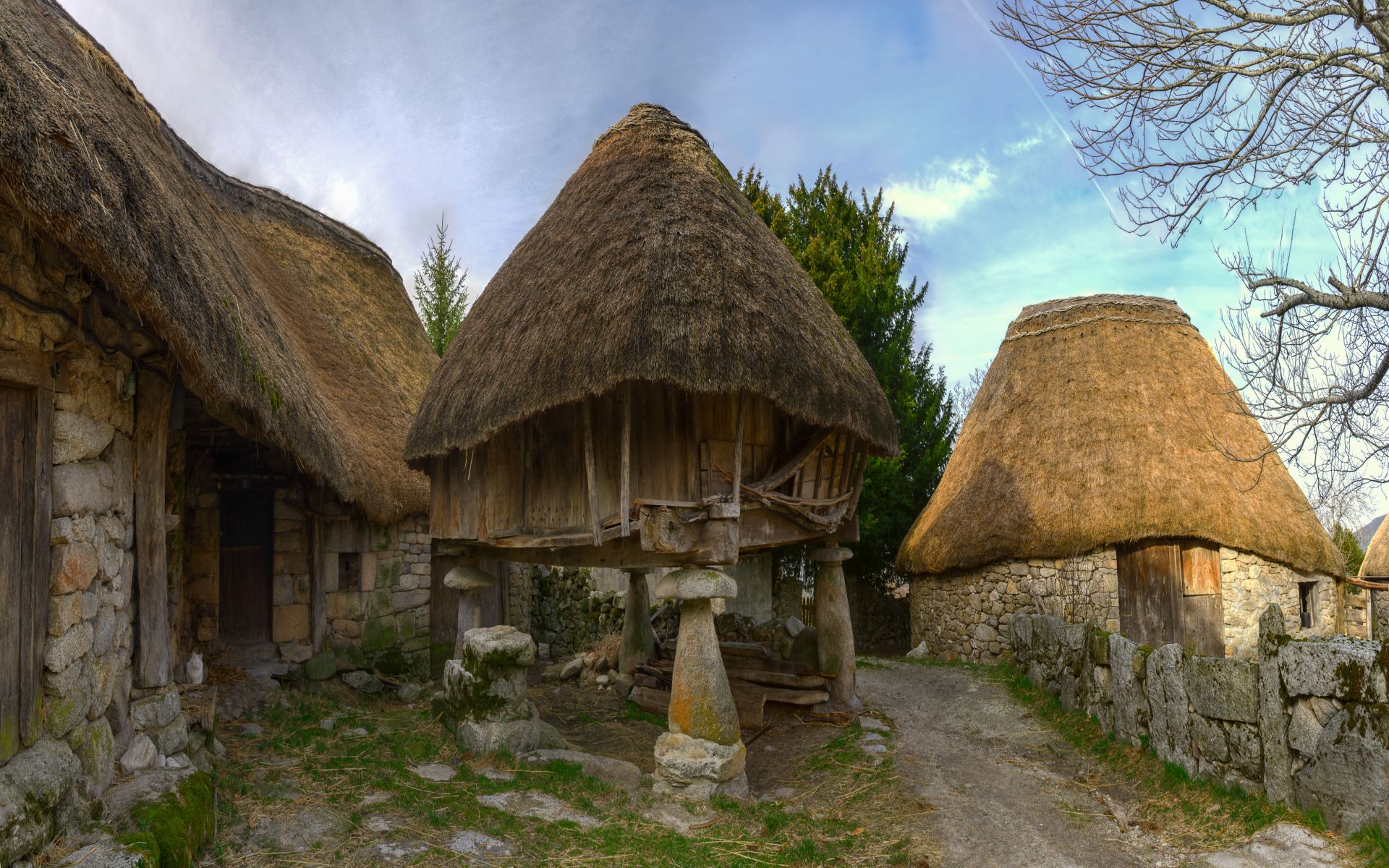 header picture of tour Iberian Circuit (Without Alhambra)