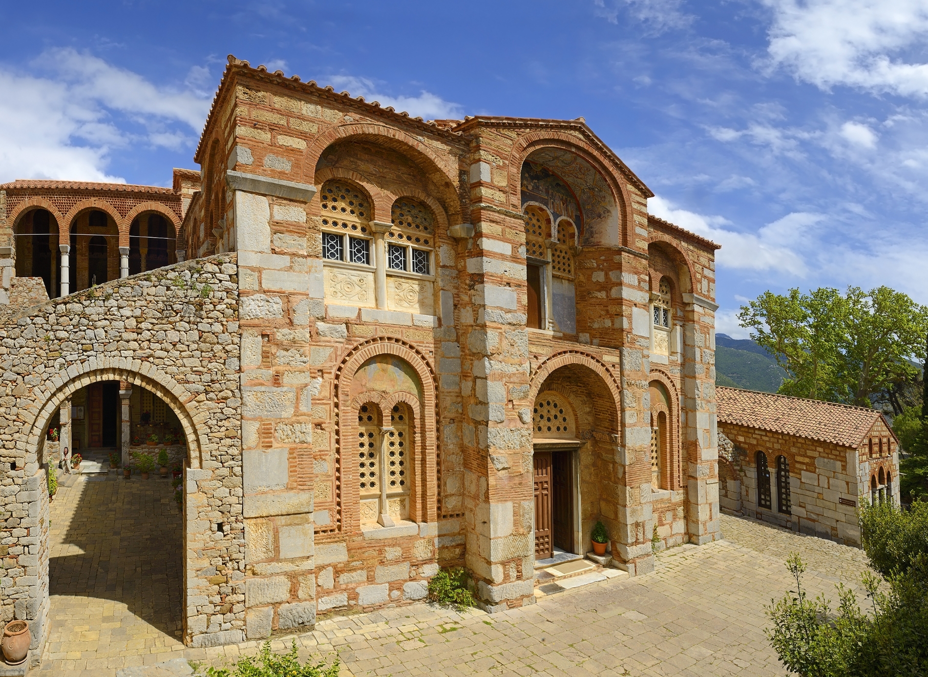 header picture of tour Rome, Puglia, Meteoras and Greek Islands