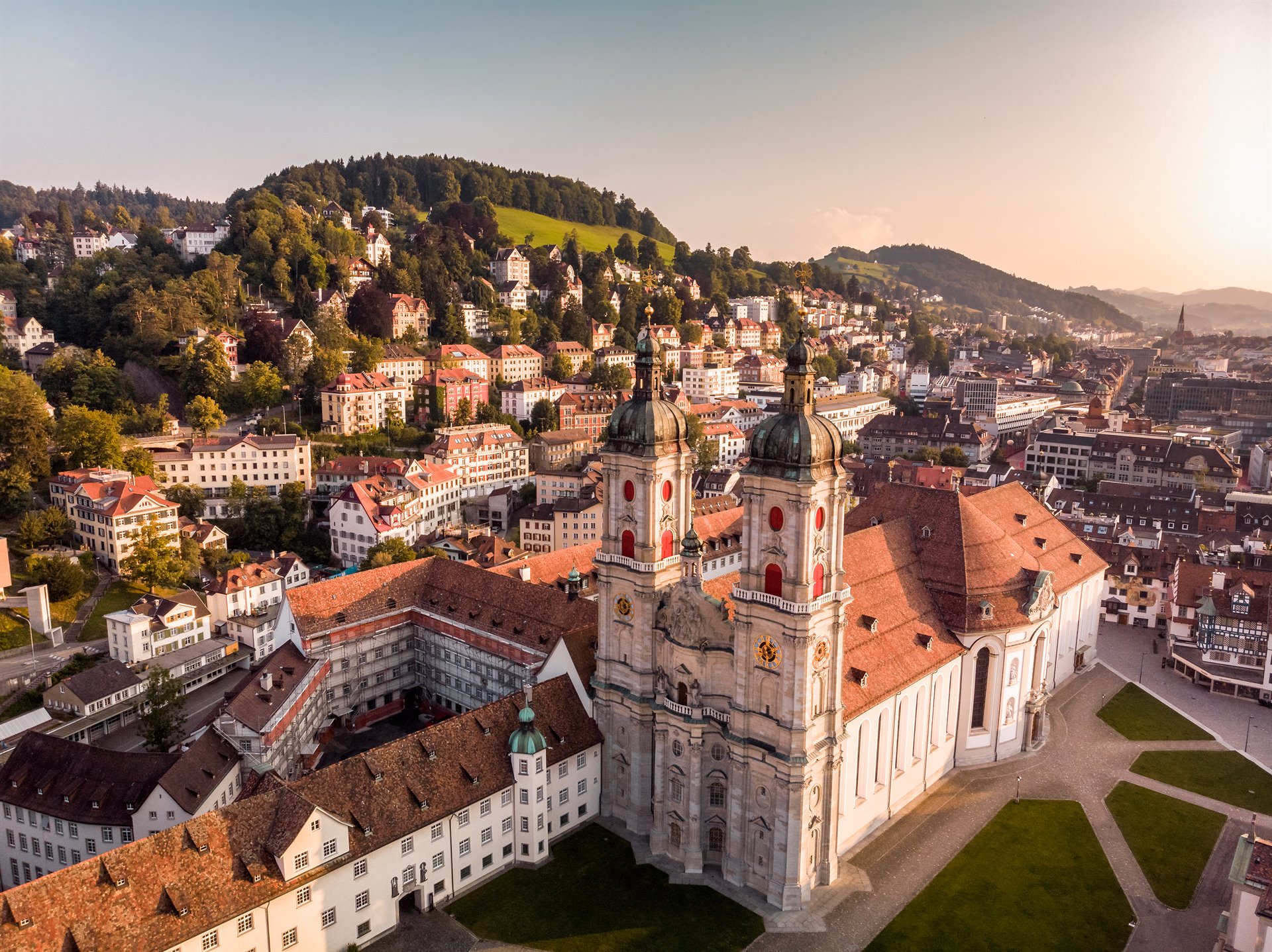 imagen de cabecera del circuito Austria, Suiza