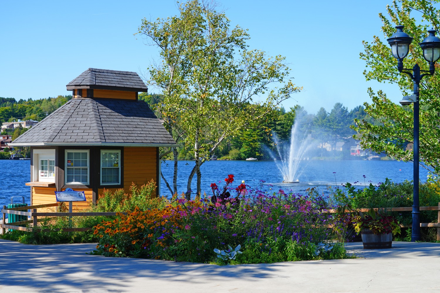 header picture of tour Canadian Capitals